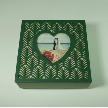 Boîte verte, 9 tiroirs avec cadre photo en forme de cœur